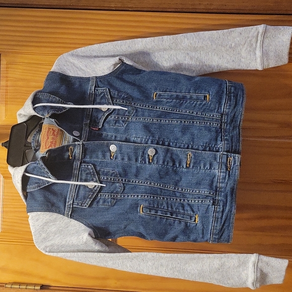Levi's Jackets & Blazers - LEVIS jacket
